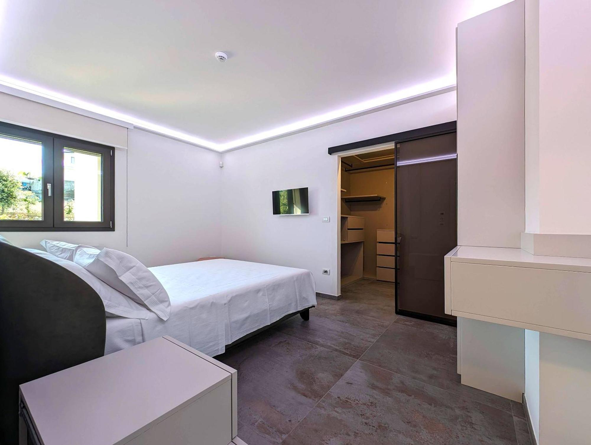 Alternative Relax Rooms By Oikia Vacanze Scorrano  Exterior foto